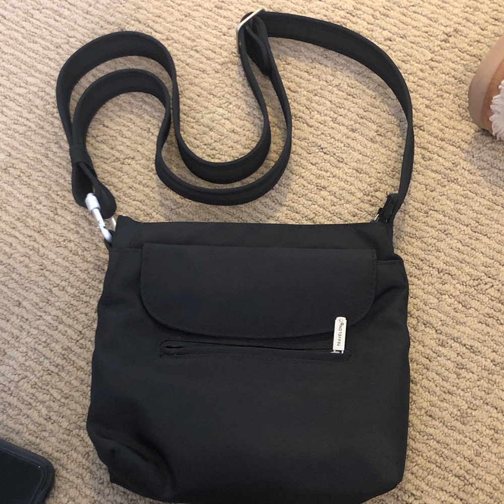 Travelon Black Crossbody Bag